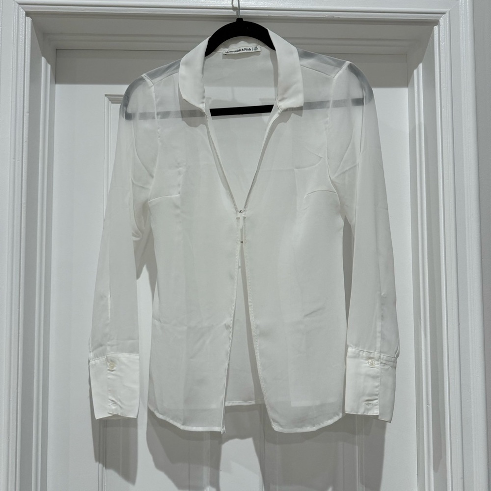 Abercrombie mesh blouse